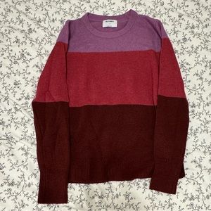 Old Navy tri colored sweater